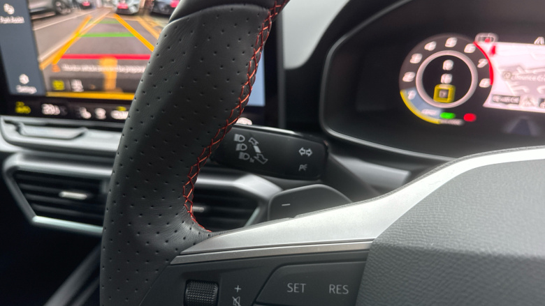 SEAT Leon 1.5 eTSI 150 FR Sport 5dr DSG [DAP] Petrol Hatchback